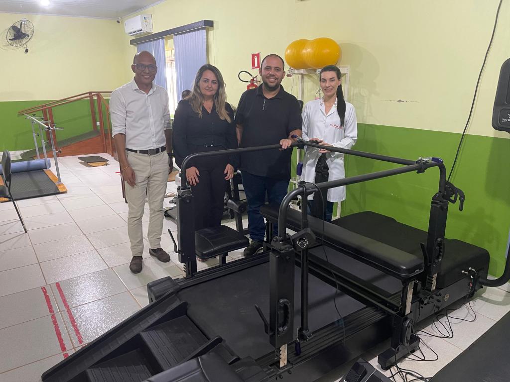 Vereador Renato Leitão faz entrega de equipamento na&nbsp;APAE.