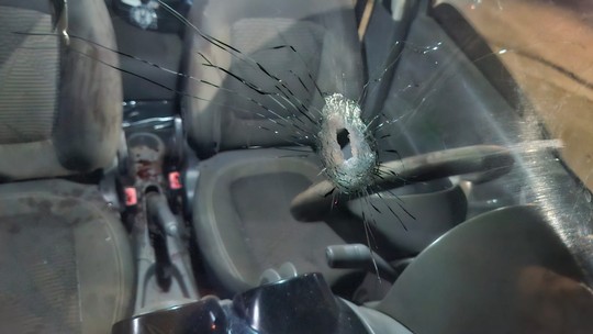 Polícia procura suspeito de balear criança durante troca de tiros em&nbsp;RO